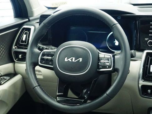 Used 2023 Kia Sorento SX image 60