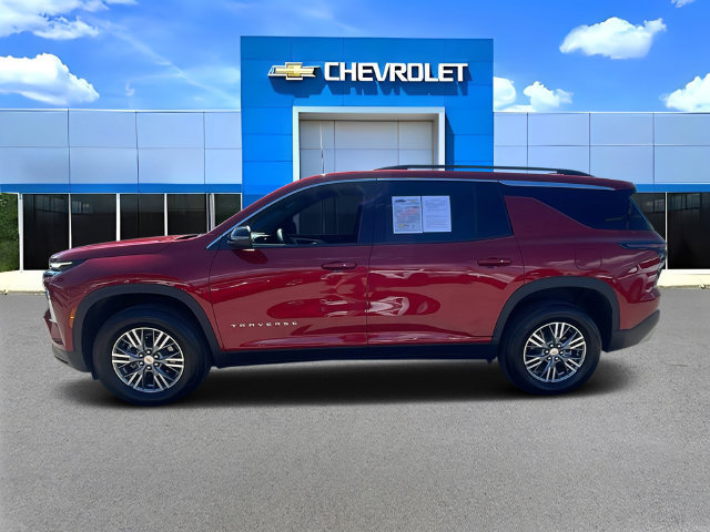 Used 2026 Chevrolet Traverse LT w/ LPO, Cargo Package FWD image 6