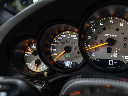 Used 2019 Porsche 911 GT3 RS image 13