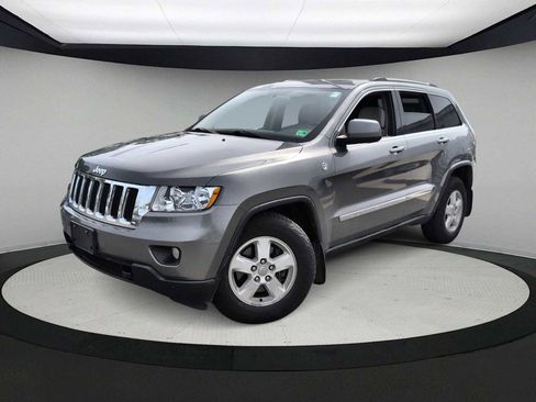Used 2012 Jeep Grand Cherokee Laredo w/ Laredo E Group image 1