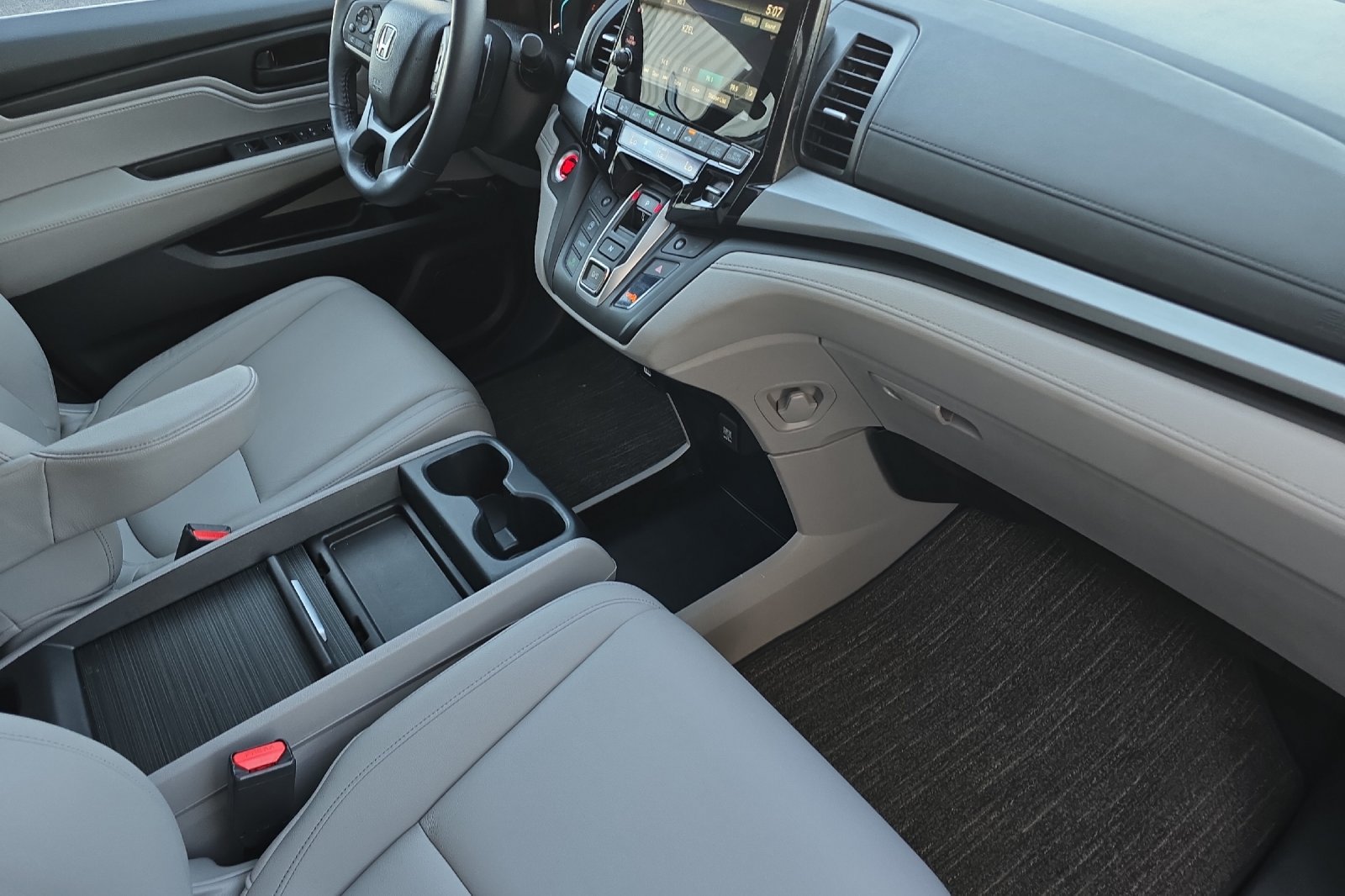 Used 2024 Honda Odyssey EX-L image 15