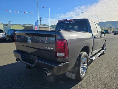 Used 2017 RAM 1500 Sport image 3