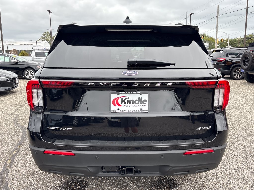 New 2026 Ford Explorer Active AWD/4WD image 26