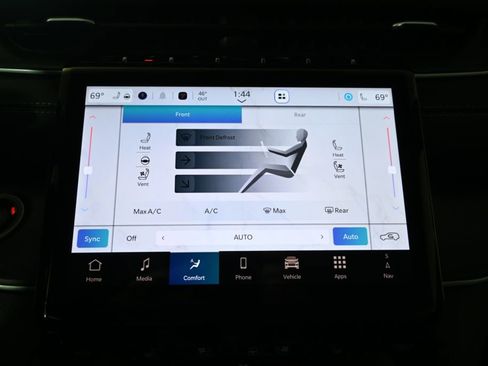 New 2025 Jeep Grand Cherokee L Limited w/ Luxury Tech Group II image 28