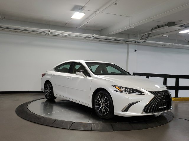 Certified 2023 Lexus ES 350 w/ Premium Package FWD image 3