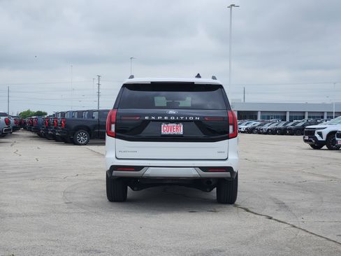 Used 2025 Ford Expedition Max Platinum AWD/4WD image 6