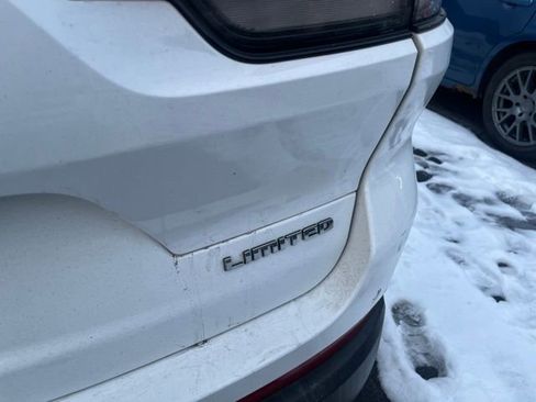 Used 2022 Jeep Grand Cherokee L Limited image 19