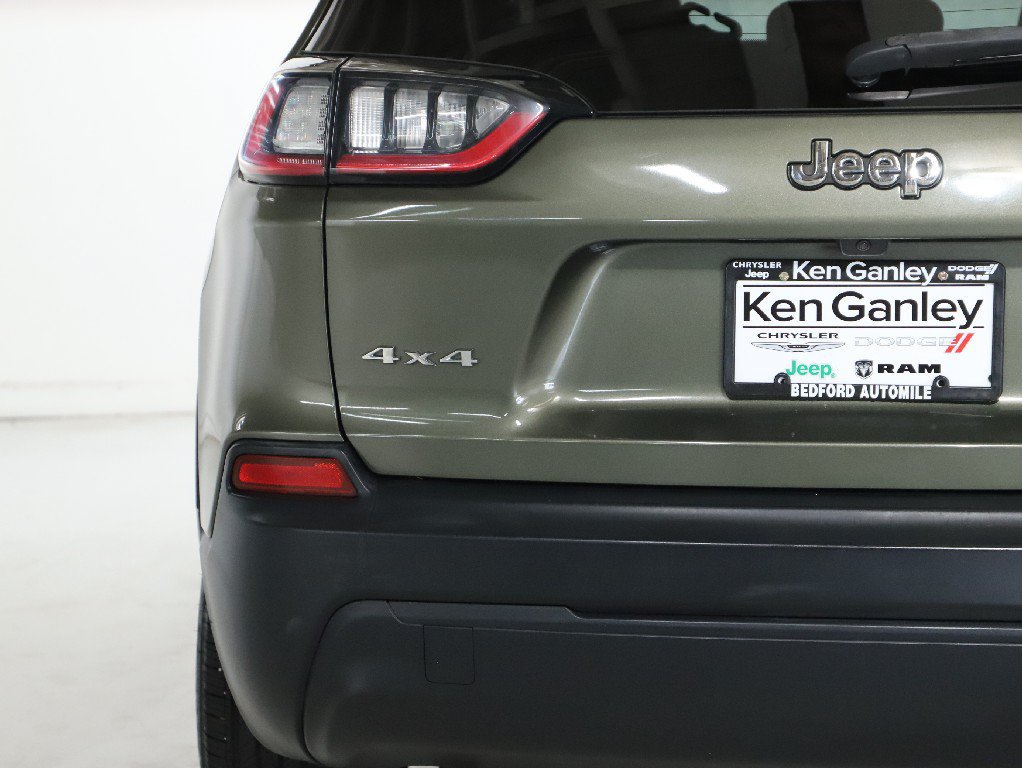 Used 2019 Jeep Cherokee Latitude w/ Popular Appearance Group AWD/4WD image 42