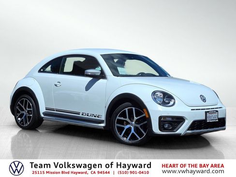 Used 2016 Volkswagen Beetle 1.8T Dune FWD image 1
