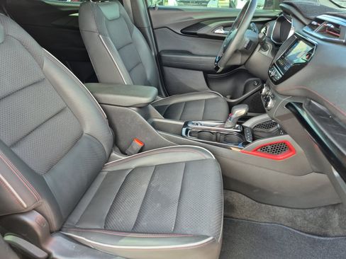 Used 2022 Chevrolet TrailBlazer RS w/ Sun and Liftgate Package FWD image 25