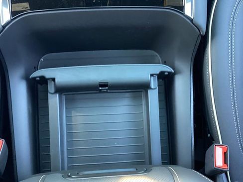 New 2026 Chevrolet Suburban Premier image 26