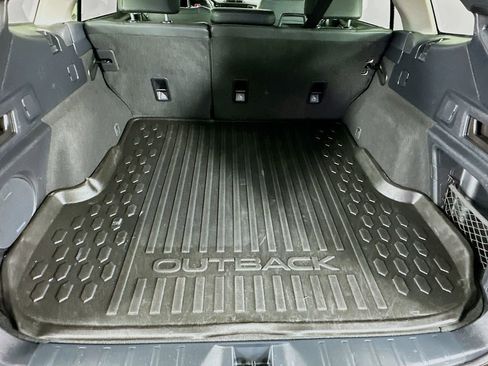 Certified 2023 Subaru Outback Limited XT image 35