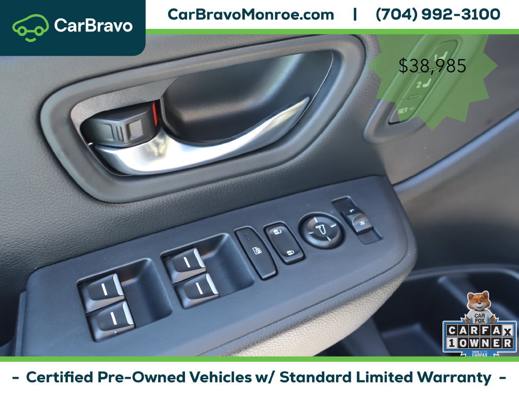 Used 2025 Honda Pilot EX-L image 16