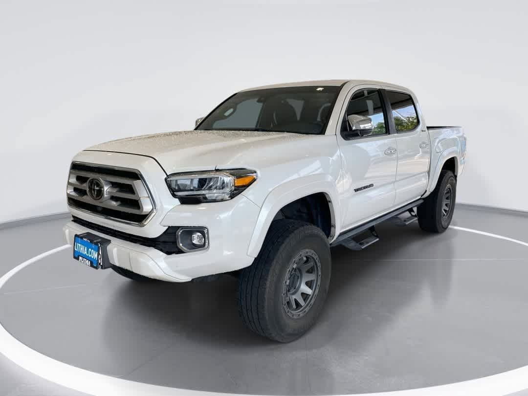 Used 2021 Toyota Tacoma Limited AWD/4WD image 1