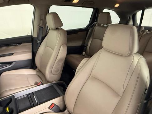 Used 2023 Honda Odyssey Touring image 27
