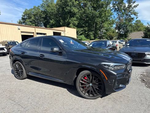 Used 2023 BMW X6 xDrive40i w/ M Sport Package AWD/4WD image 2