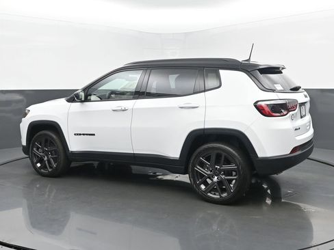 New 2026 Jeep Compass Limited image 3