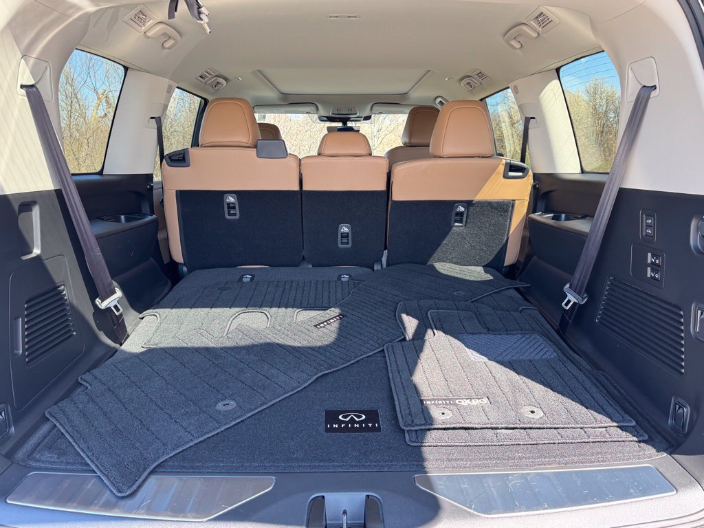 Certified 2026 INFINITI QX80 Luxe w/ Cargo Package AWD/4WD image 32