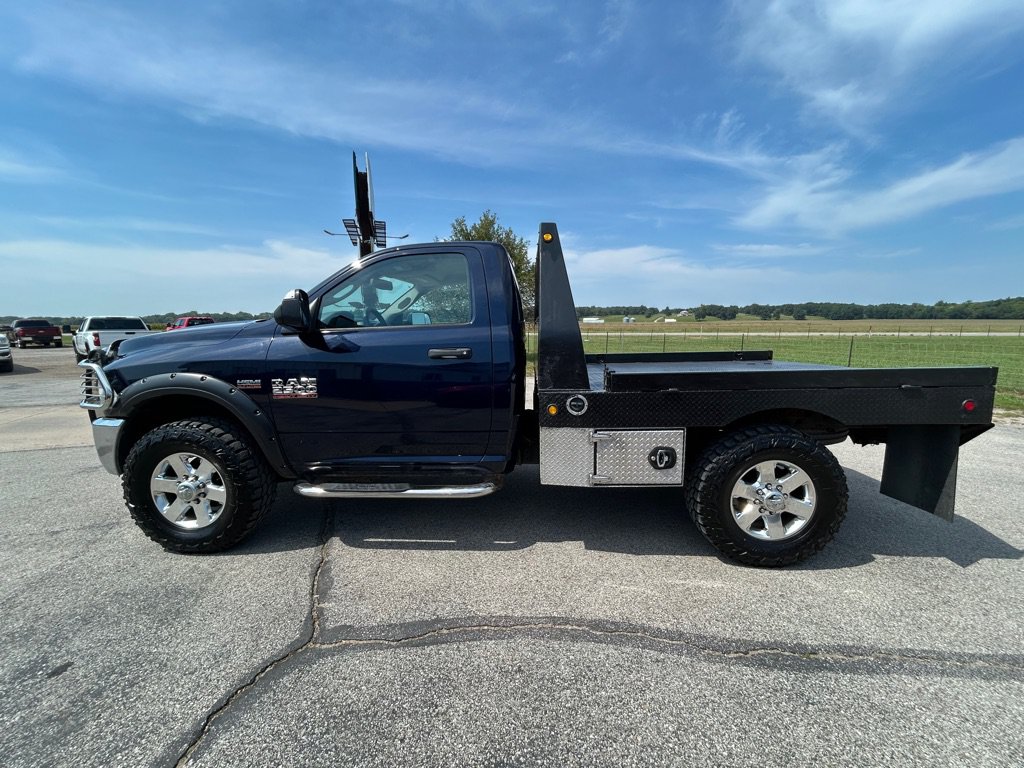 Used 2015 RAM 2500 Tradesman w/ Chrome Appearance Group AWD/4WD image 8