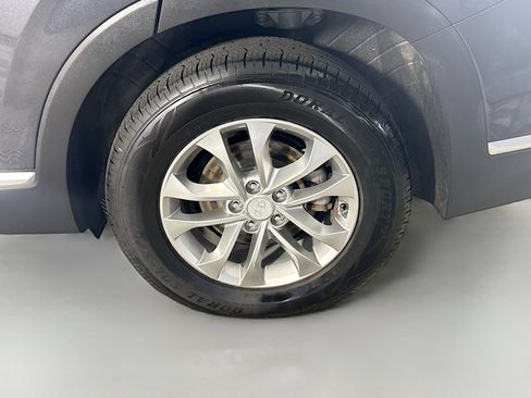 Used 2020 Hyundai Santa Fe SEL AWD/4WD image 37