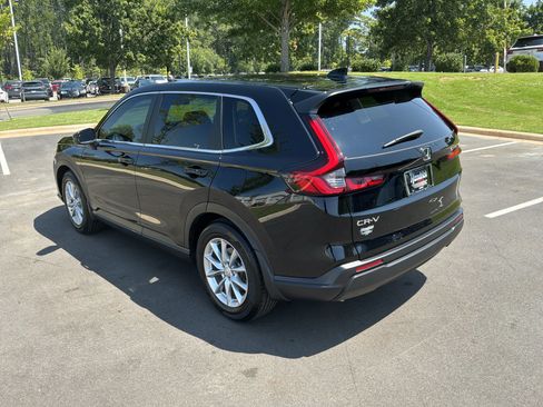 Used 2026 Honda CR-V EX image 8