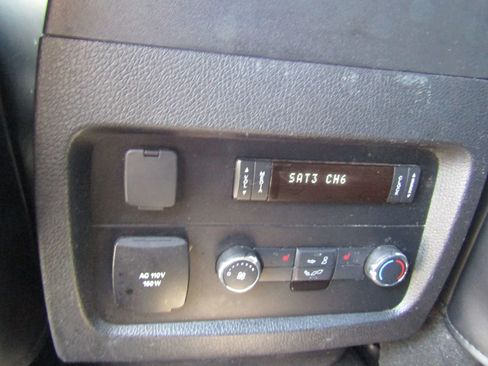 Used 2016 Lincoln Navigator L Select image 14