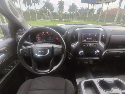 Used 2023 GMC Sierra 1500 Pro w/ Pro Value Package AWD/4WD image 9