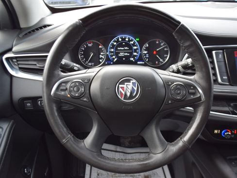 Used 2021 Buick Enclave Avenir w/ Avenir Technology Package image 16