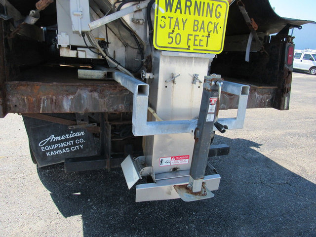 Used 2018 Ford F550 2WD Regular Cab Super Duty w/ Power Equipment Group image 22