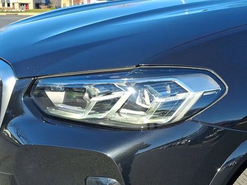 Certified 2023 BMW X3 xDrive30i w/ M Sport Package image 9