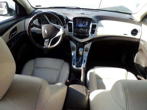Used 2013 Chevrolet Cruze LT w/ Enhanced Safety Package image 22