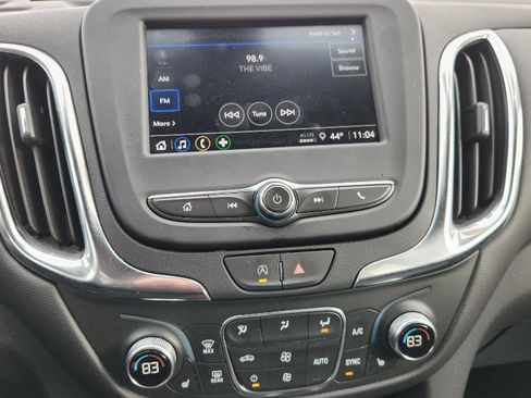 Used 2024 Chevrolet Equinox LT image 13