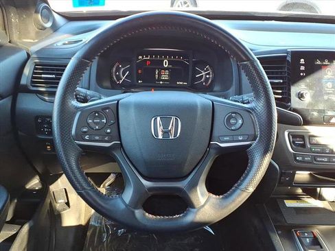 Used 2022 Honda Passport TrailSport image 23