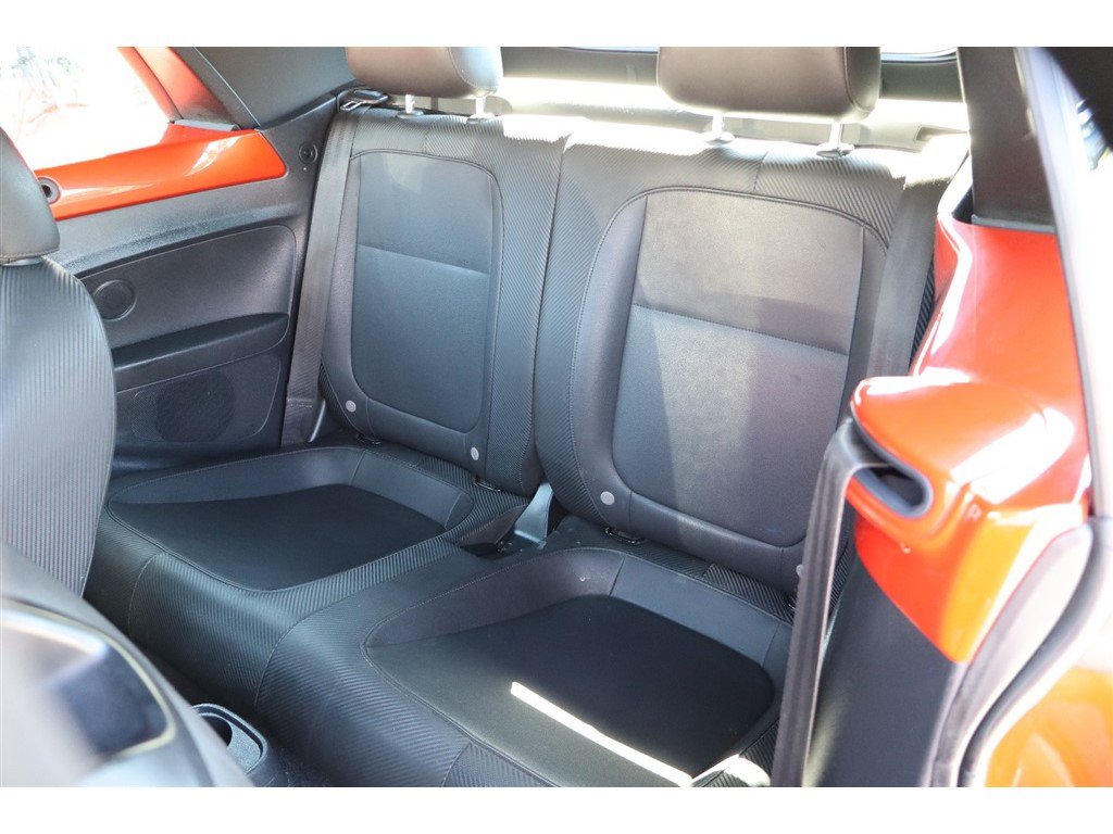 Used 2019 Volkswagen Beetle 2.0T FWD image 16