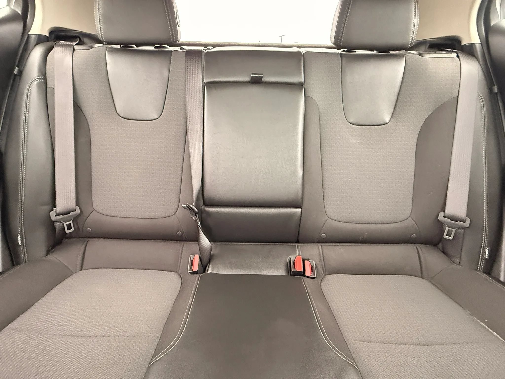 Used 2020 Buick Encore GX Select w/ Sport Touring Package AWD/4WD image 22