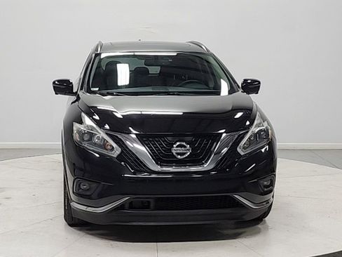 Used 2018 Nissan Murano SV w/ Premium Package FWD image 2