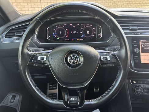 Used 2020 Volkswagen Tiguan SEL Premium R-Line AWD/4WD image 11