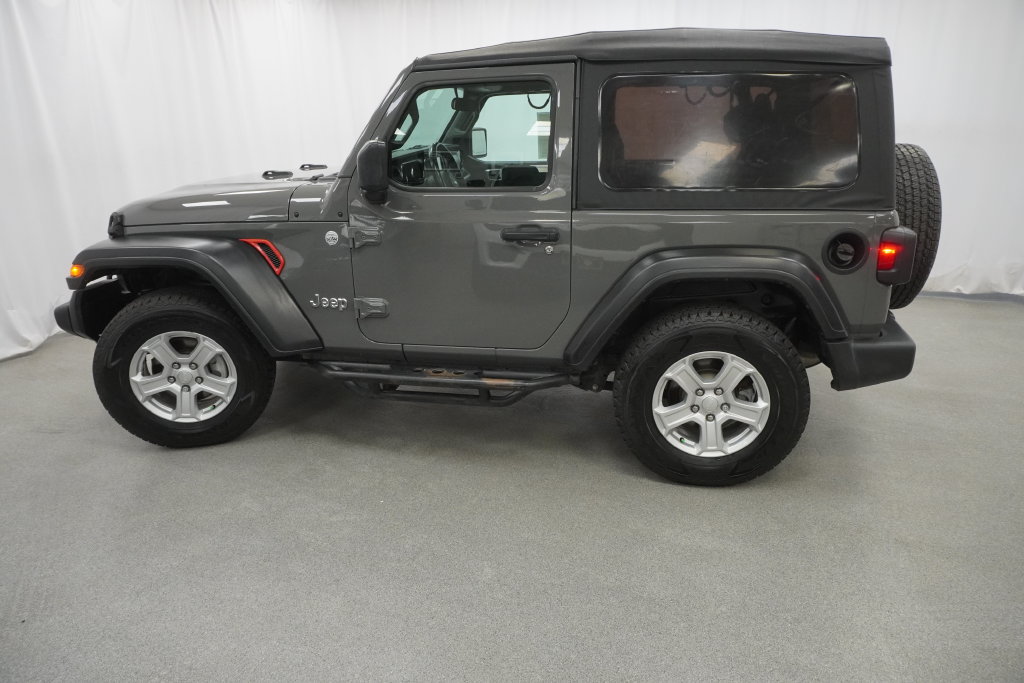 Used 2019 Jeep Wrangler Sport w/ Quick Order Package 24S AWD/4WD image 22