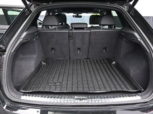 Used 2024 Audi Q3 2.0T Premium AWD/4WD image 26