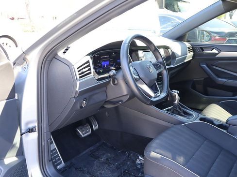 Used 2023 Volkswagen Jetta Sport image 23