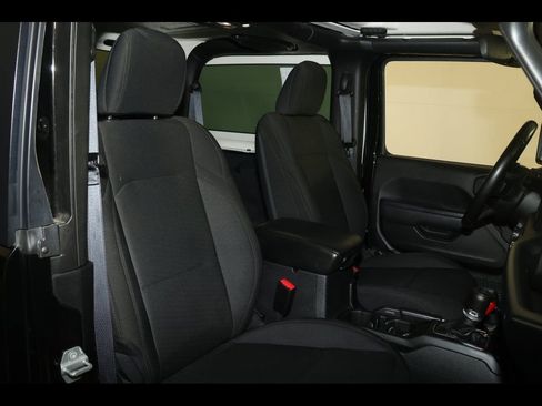 Used 2022 Jeep Wrangler Sport S image 25
