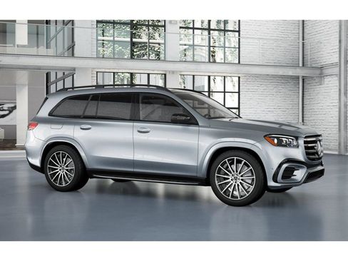 New 2025 Mercedes-Benz GLS 580 4MATIC image 13