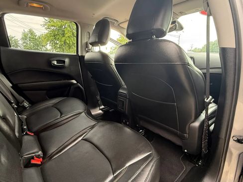 Used 2019 Jeep Compass Limited w/ Safety & Security Group AWD/4WD image 10