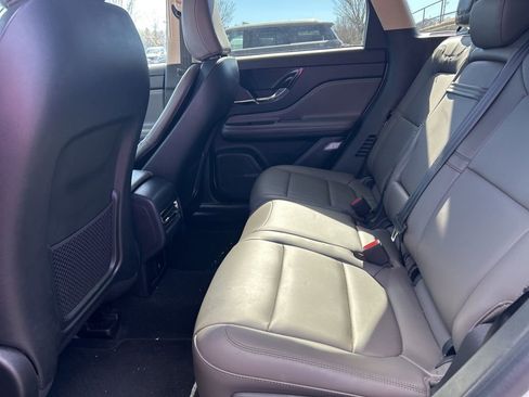 Used 2023 Lincoln Corsair FWD image 9