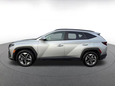 Used 2025 Hyundai Tucson SEL FWD image 10