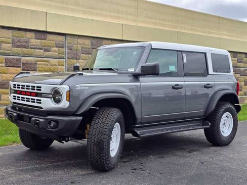 New 2026 Ford Bronco Heritage Edition AWD/4WD image 6