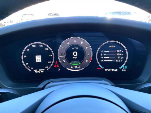 Certified 2025 Porsche 911 Carrera GTS image 25