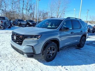 Used 2023 Honda Pilot TrailSport video 1