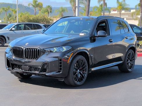 New 2026 BMW X5 xDrive40i w/ M Sport Package AWD/4WD image 5