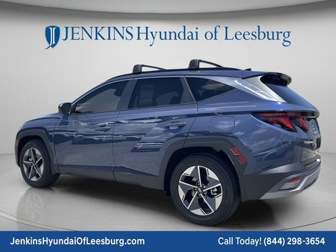 Certified 2025 Hyundai Tucson SEL FWD image 9